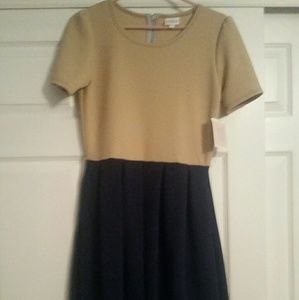 Lularoe Amelia brand new with tags size m